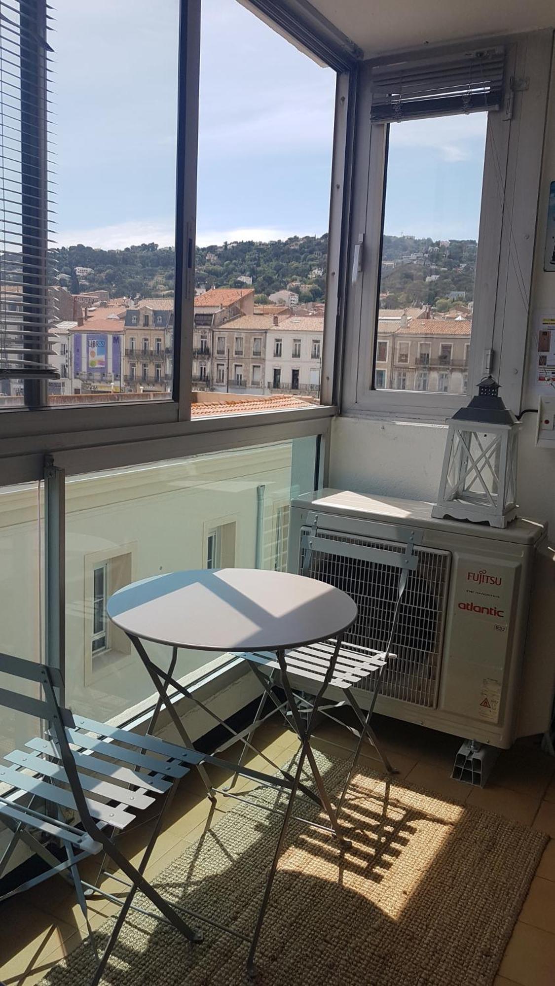 Le Beausoleil Lägenhet Sète Exteriör bild